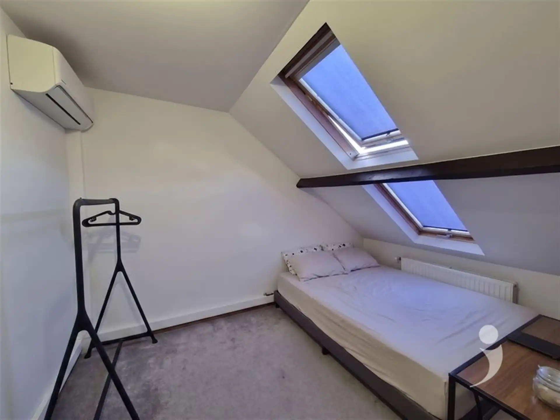 gelijkvloers appartement met tuintje foto 12