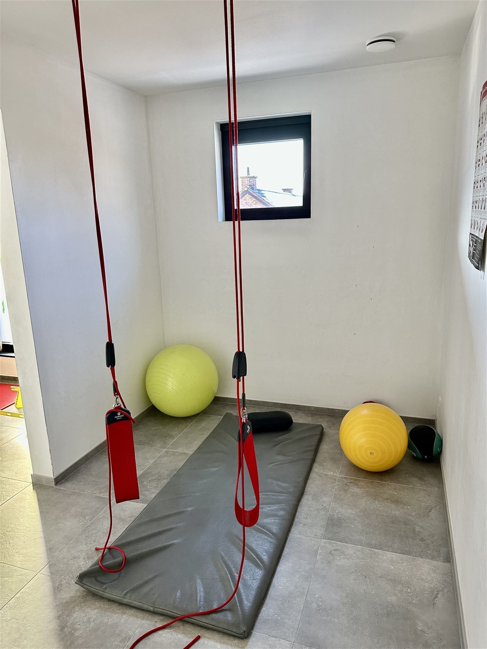 Praktijkruimte/ kantoorruimte te huur in centrum Eine foto 7