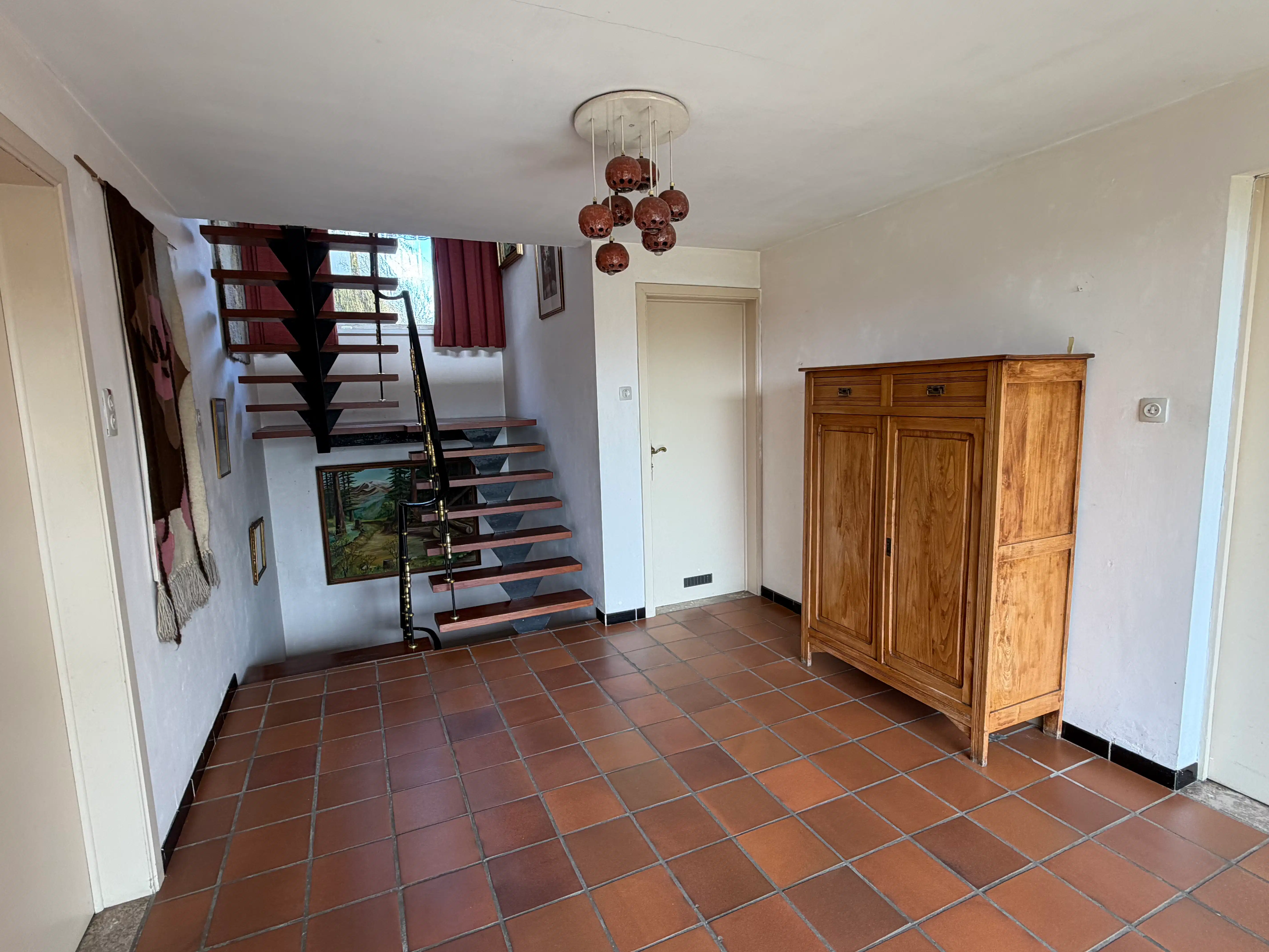 Genk, Craenevenne 16: Ruime, te renoveren woning met 5 slaapkamers op een perceel van 15 are in Boxbergheide foto 10