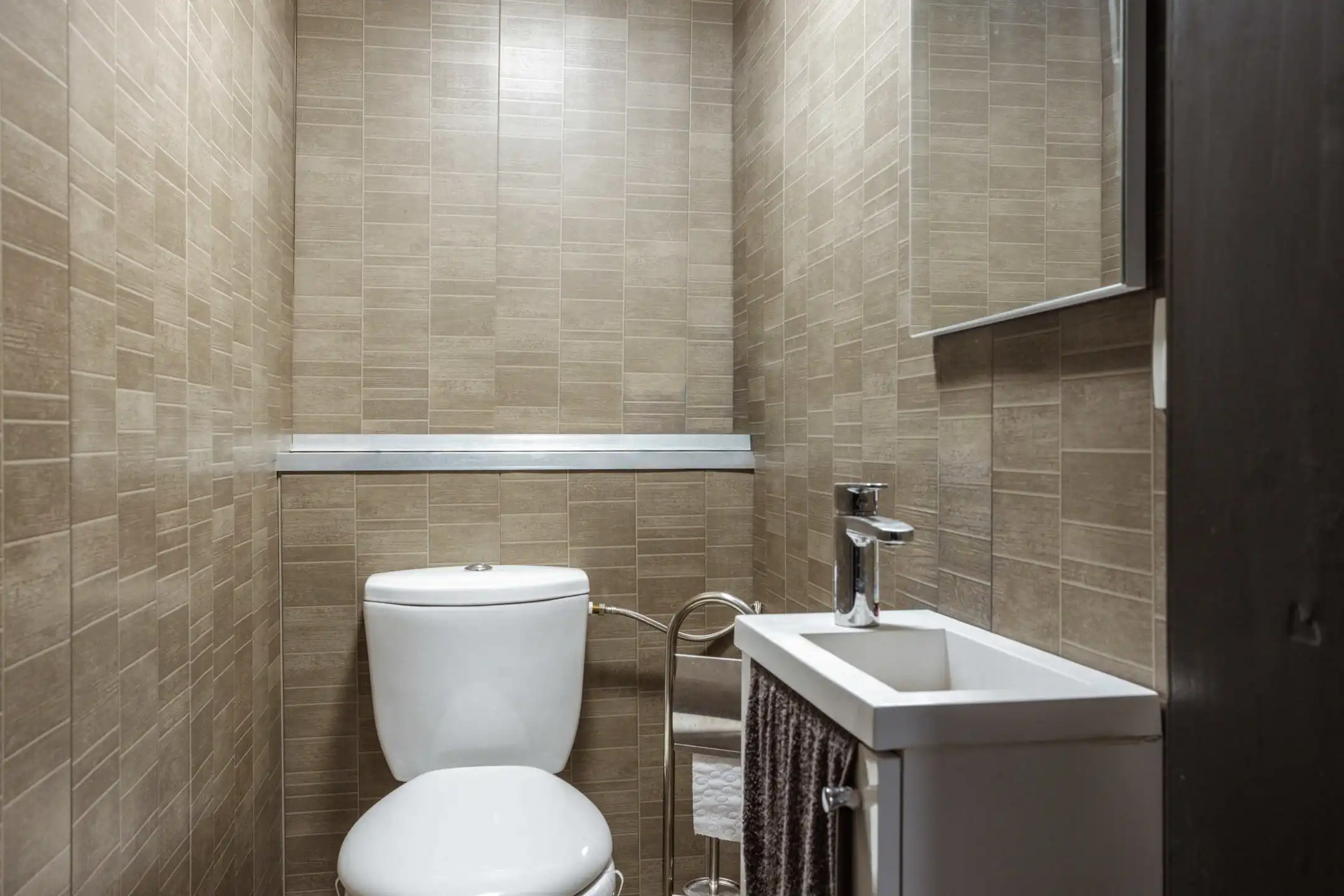 Ruime gezinswoning met aangename zuid-gerichte tuin. foto 13