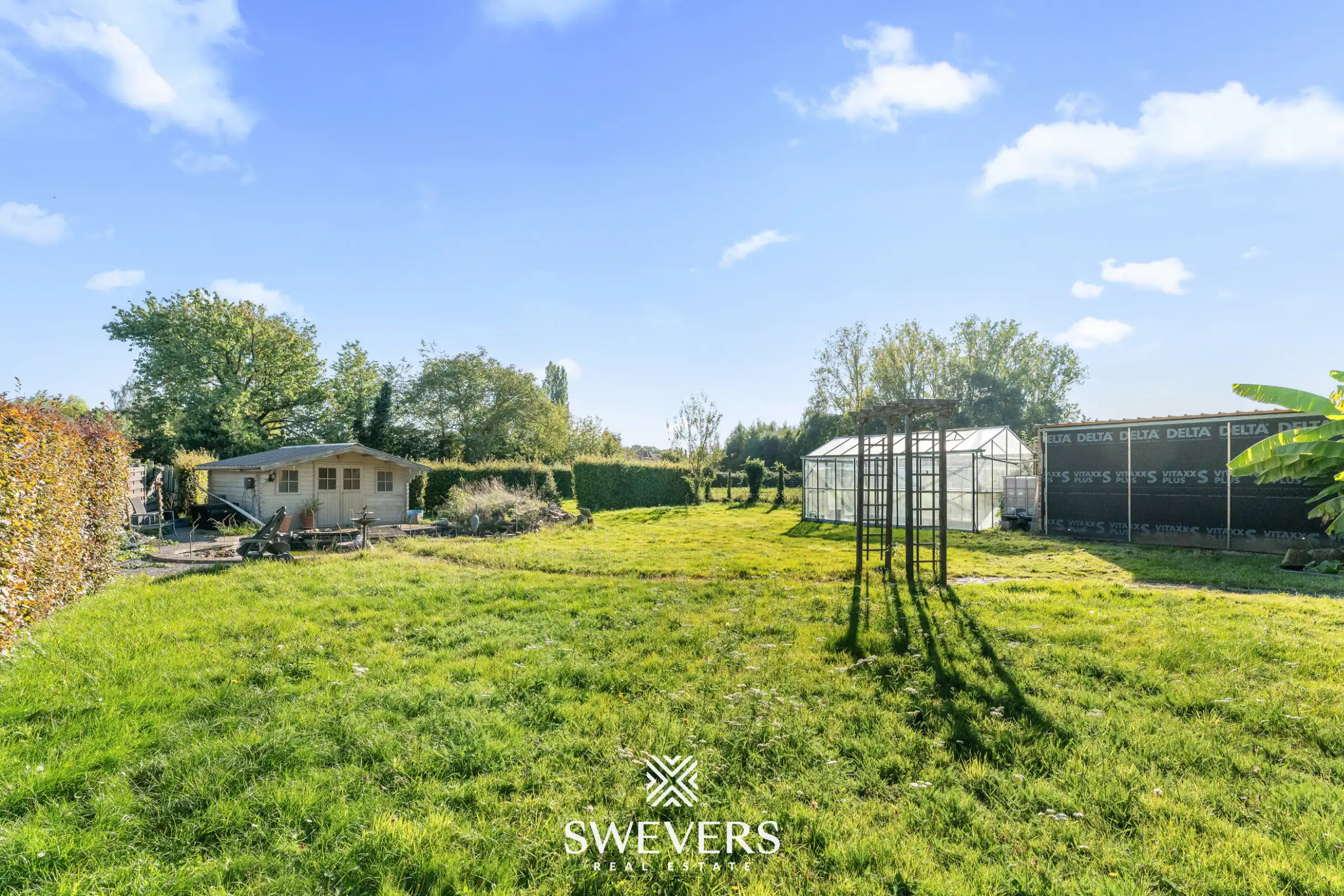 Uitstekend gelegen ruime woning met 3 slaapkamers en mooie zuidgerichte tuin. foto 22