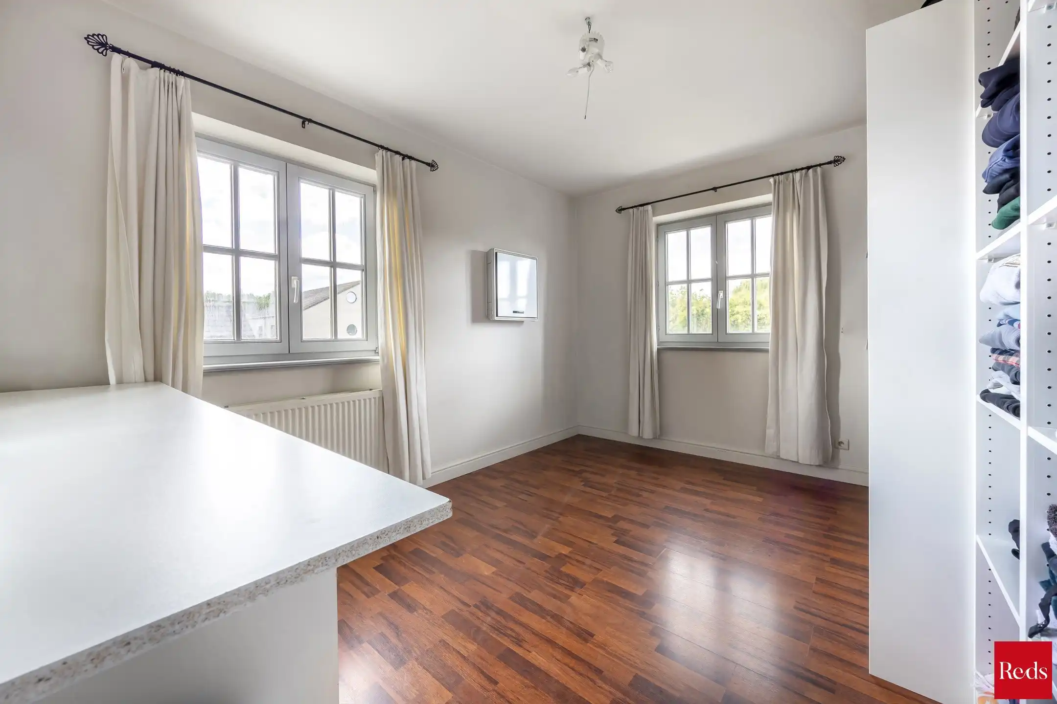 Instapklare villa met praktijkruimte  foto 30