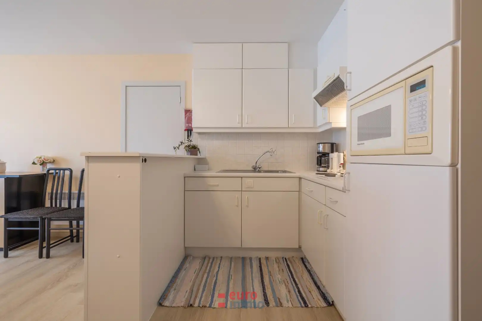 Zuidgericht appartement met terras in groen en autoluw domein nabij zee foto 6