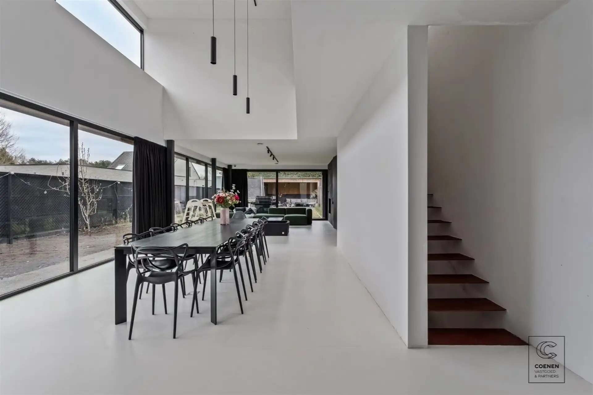 Prachtig en verder af te werken HOB op rustige locatie! foto 2