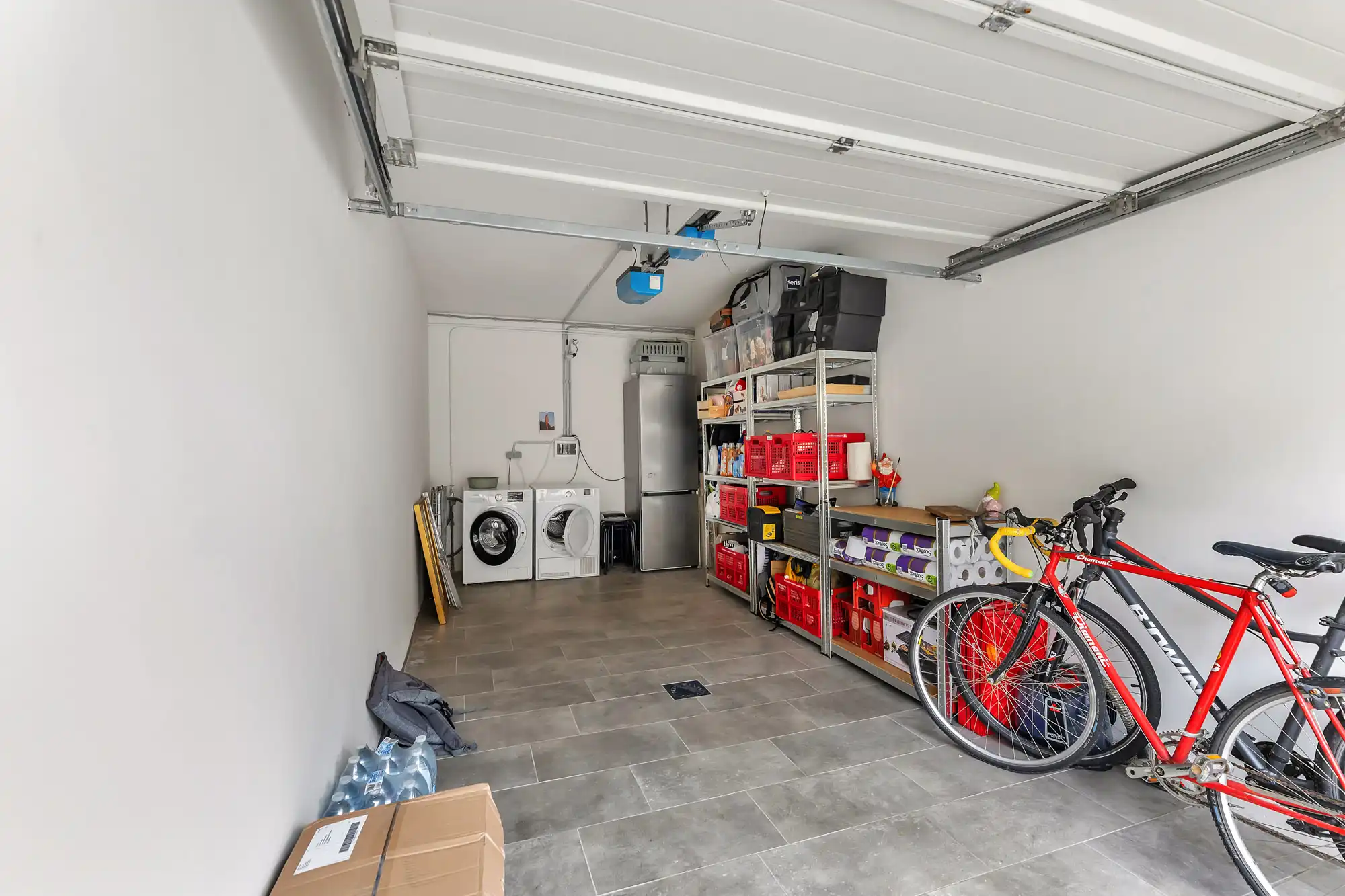 Energiezuinig, lichtrijk twee slpk appartement met garage foto 17