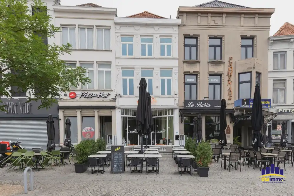 Commercieel over te nemen Markt 16 - 9700 Oudenaarde