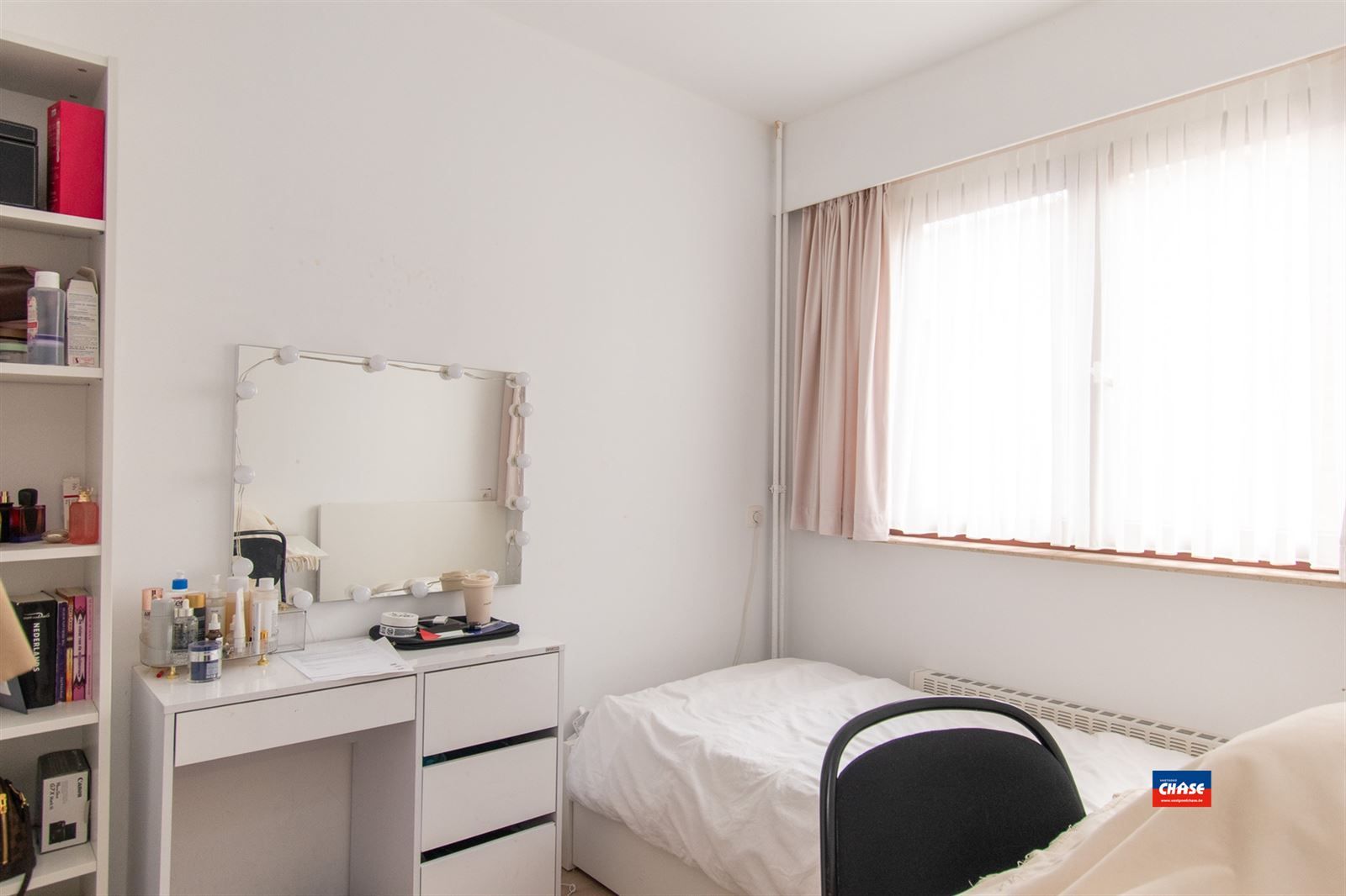 Bel-étage woning met 4 slaapkamers, 2 garages en EPC-C foto 14