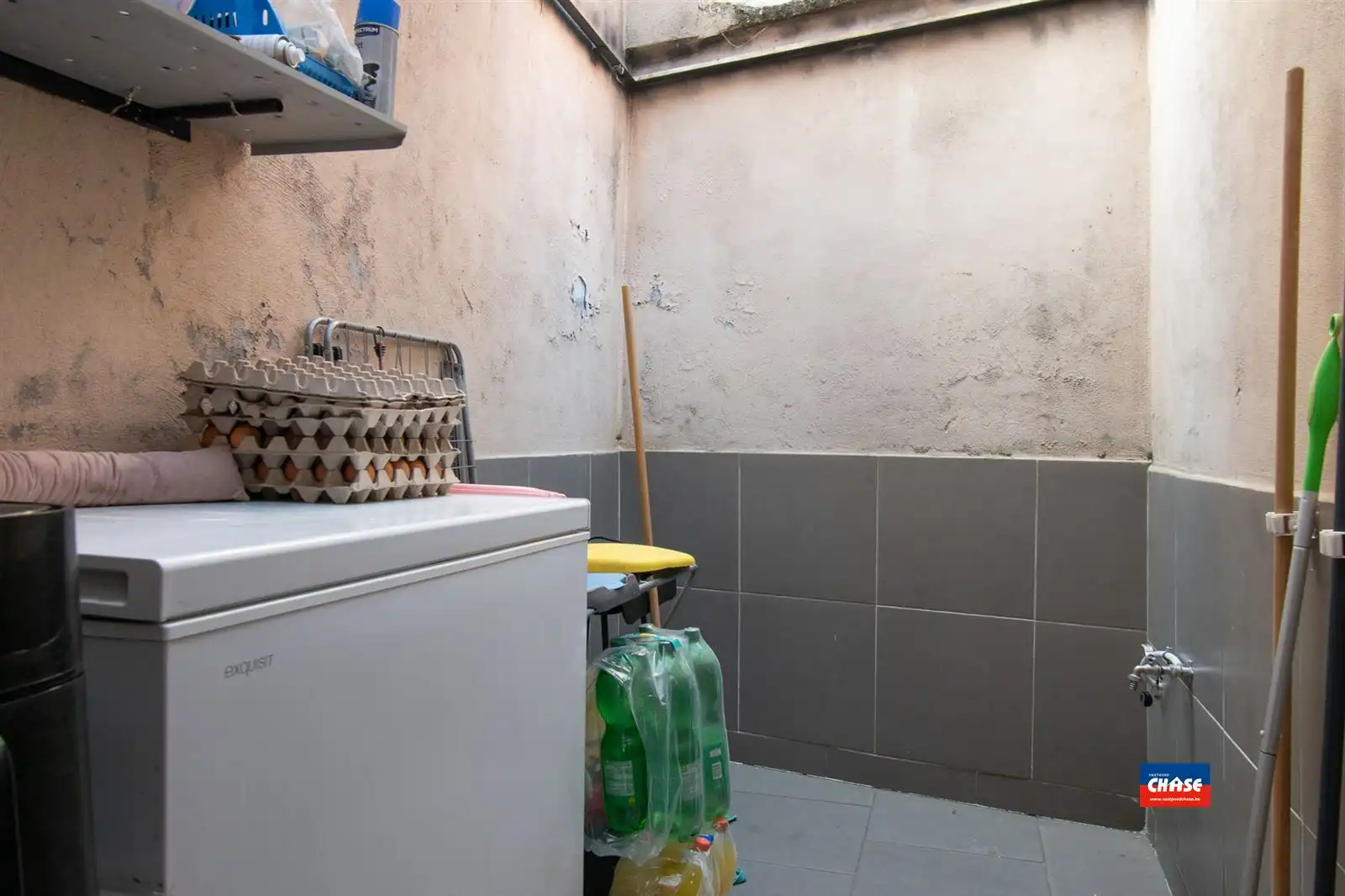 Charmante herenhuis met vier slaapkamers en twee badkamers foto 16