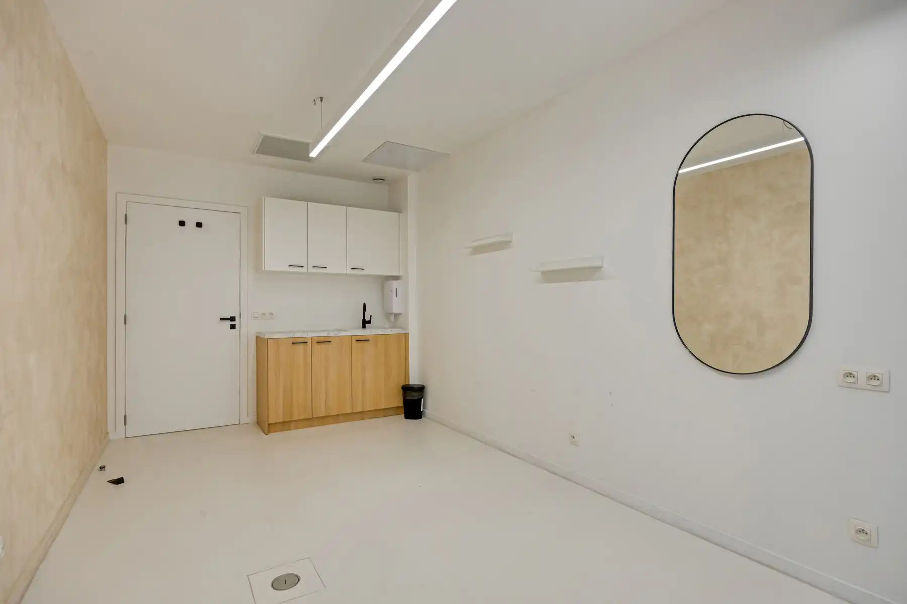 Praktrijkruimtes in multidisciplinair health center foto 29