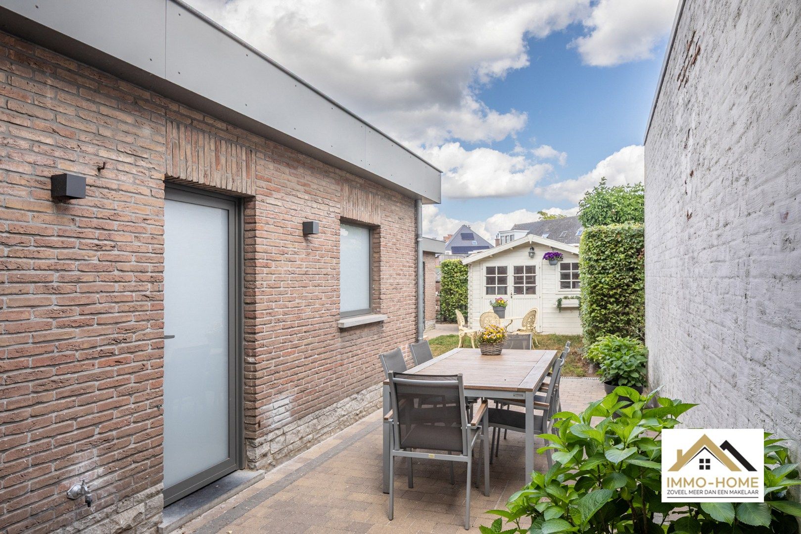 Stijlvolle moderne woning met smart home in Zwijnaarde foto 10
