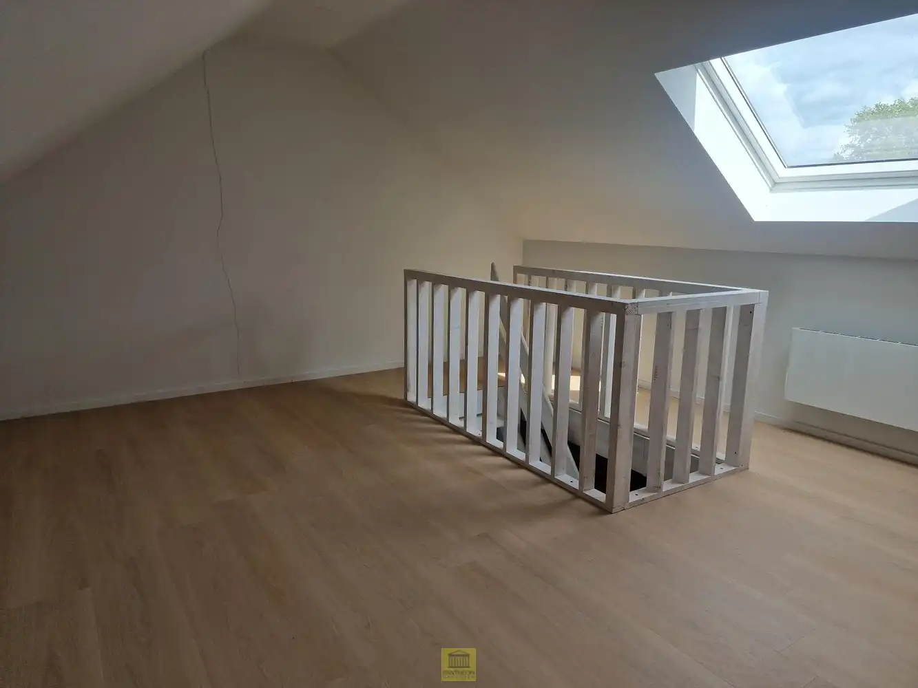 Rustig en centraal gelegen in Haaltert – gebouw met 2 duplexappartementen en 2 ruime garages! foto 26