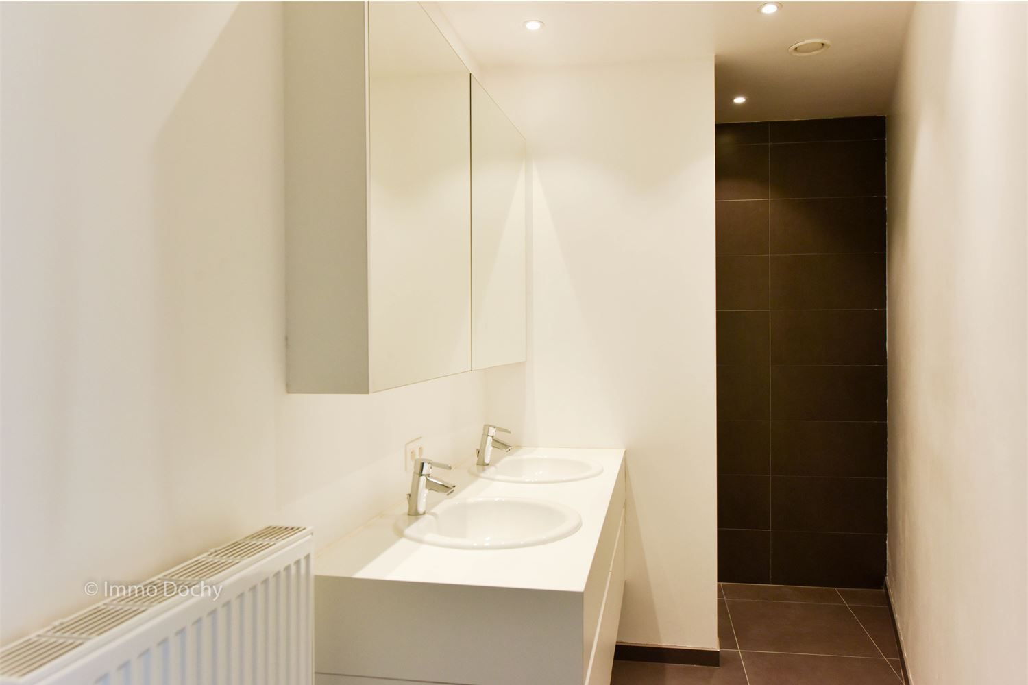 Recent gebouwd en uiterst centraal gelegen appartement | Holstraat foto 5