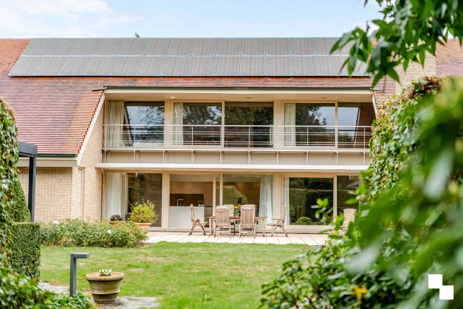 Imposante villa met fantastische tuin en poolhouse - Rumbeke foto 5