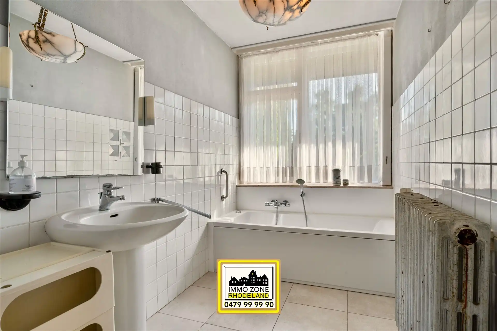 Bijzonder unieke villa op zeer ruim perceel foto 16