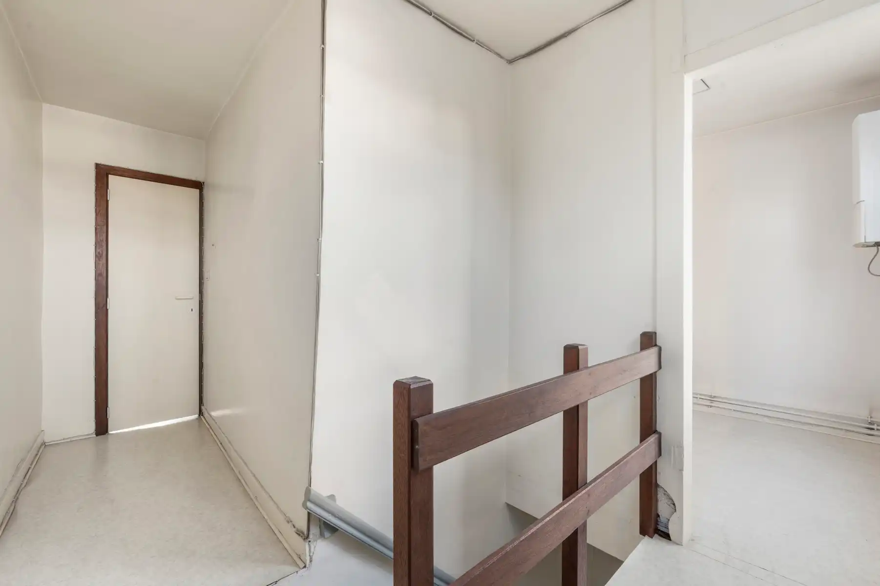 Te renoveren woonhuis op 219m²,centraal gelegen te Roeselare foto 7