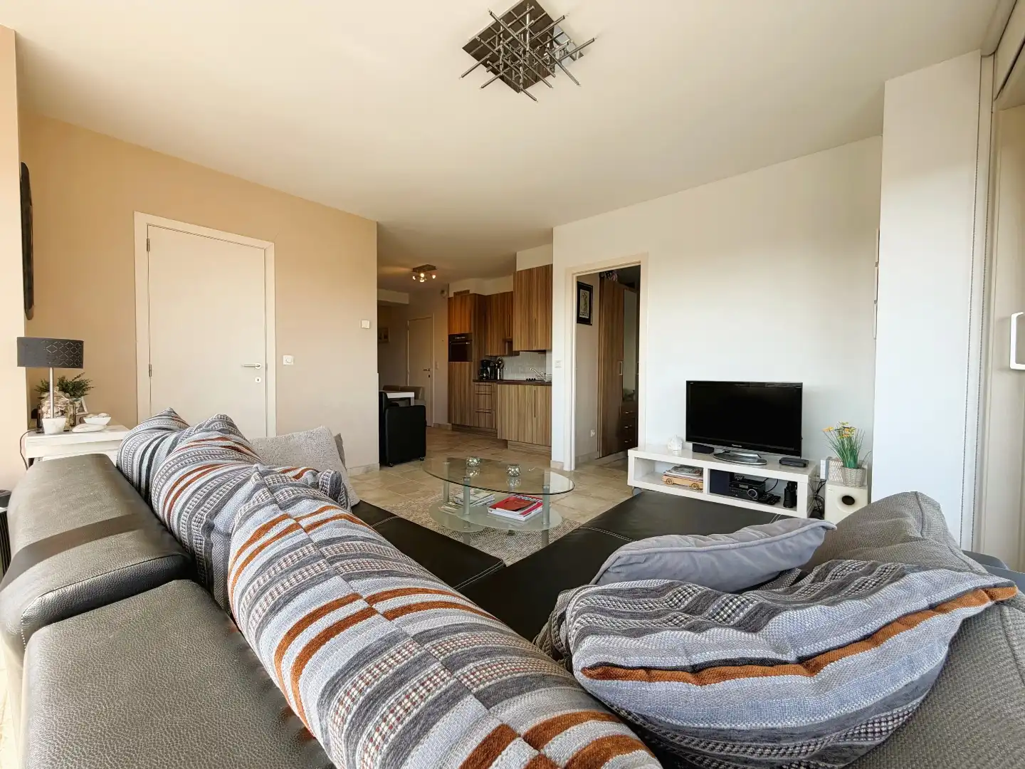 Appartement met zonnig terras op topligging te Nieuwpoort-Bad. foto 4