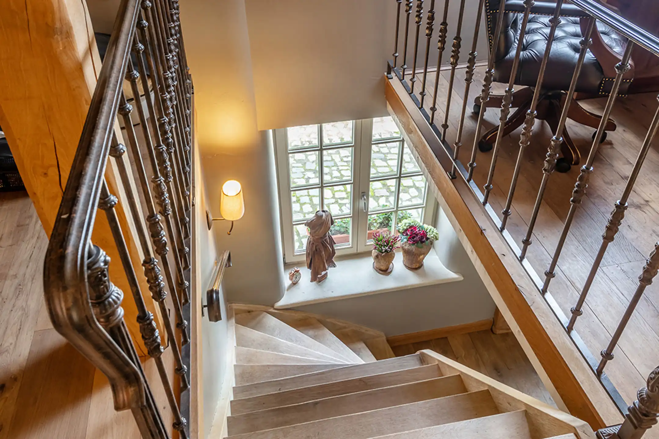 Gerestaureerde vierkantshoeve met B&B op 80 are grond foto 34