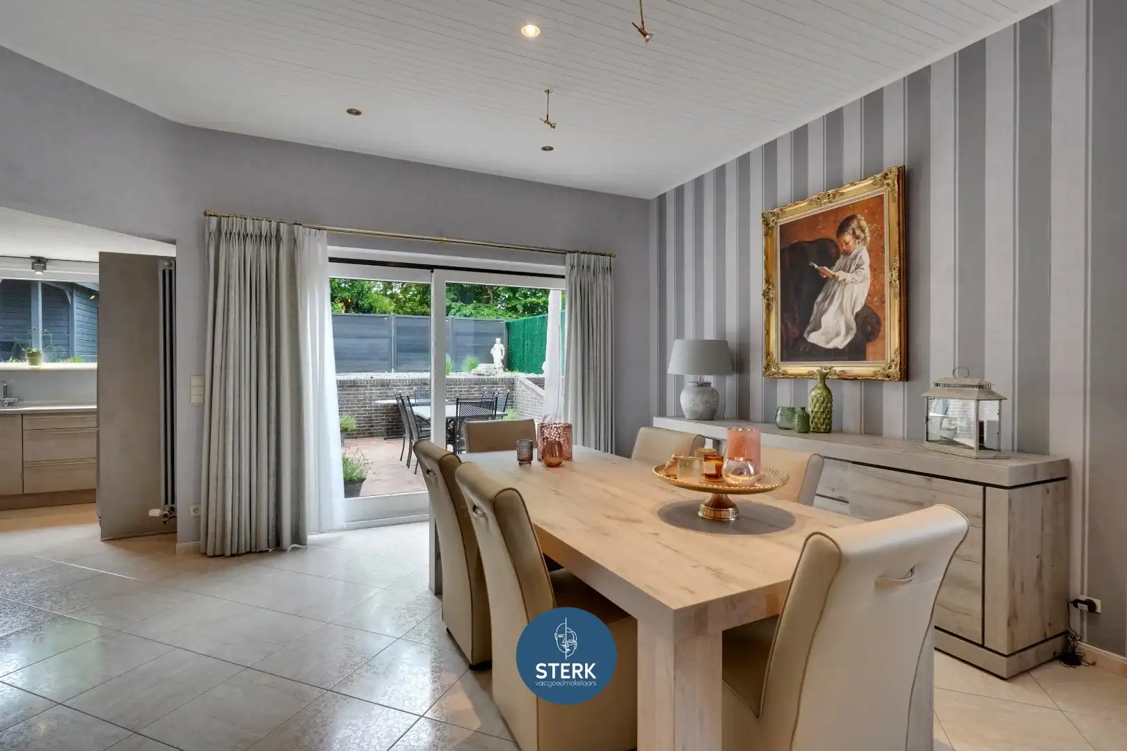 GEZINSWONING MET EEN BEWOONBARE OPP. VAN 311 M² TE VELDWEZELT-LANAKEN !  foto 9