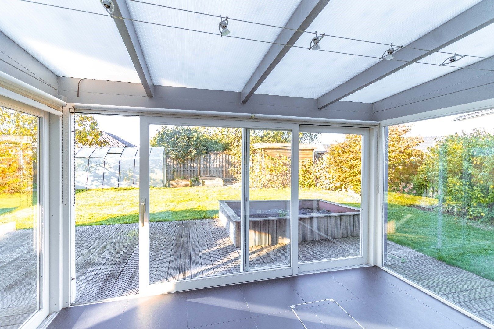 Mooie open bebouwing in rustige omgeving foto 9