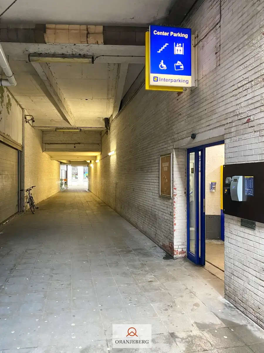Lichtrijk appartement vlakbij Kouter foto 29