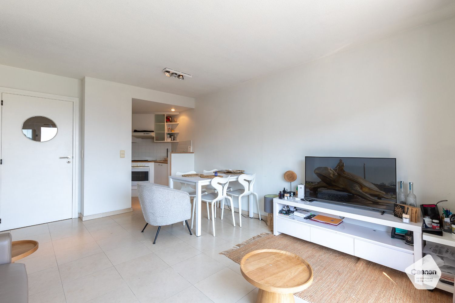 Zeer verzorgde, zuid-gerichte studio met prachtig open zicht foto 3