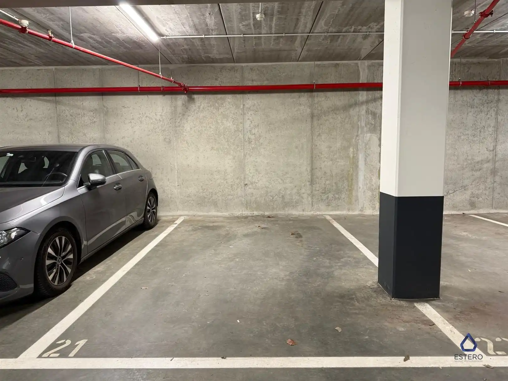 Nieuwbouwappartement met 1 slaapkamer en terras foto 12