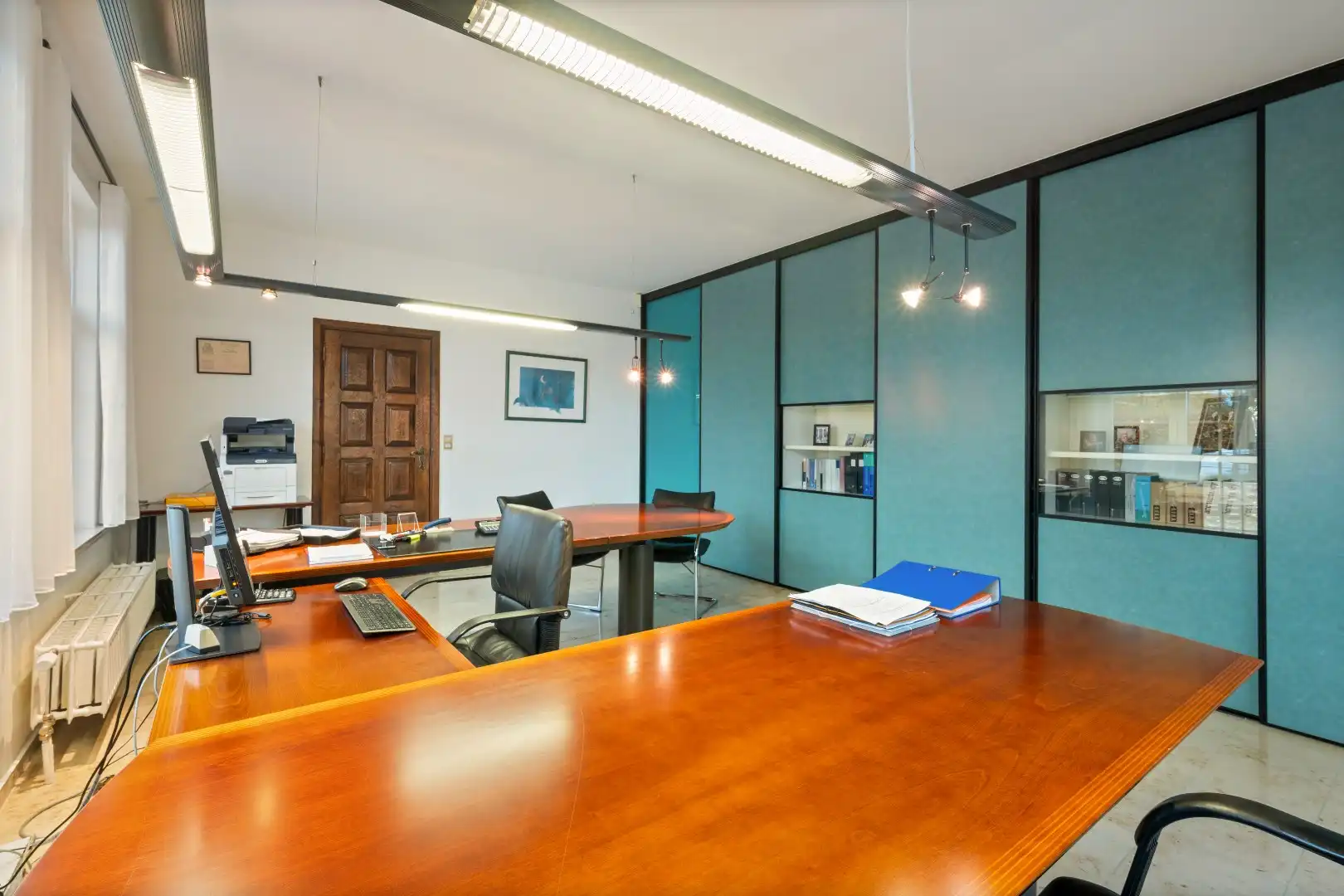 KWALITATIEF AFGEWERKTE VILLA IN RUSTIGE WIJK MET EPC B (172), 4 SLPKS, DUBBELE GARAGE EN 325M² BEW. OPP. foto 18