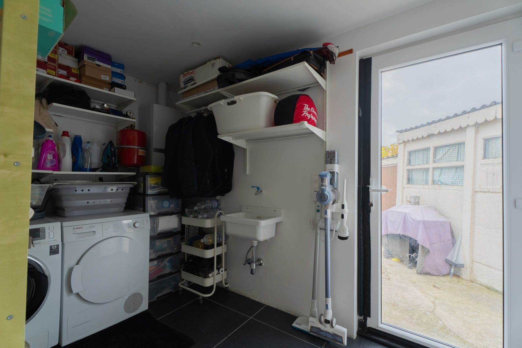 Rustig gelegen gezinswoning met zonnige tuin foto 15