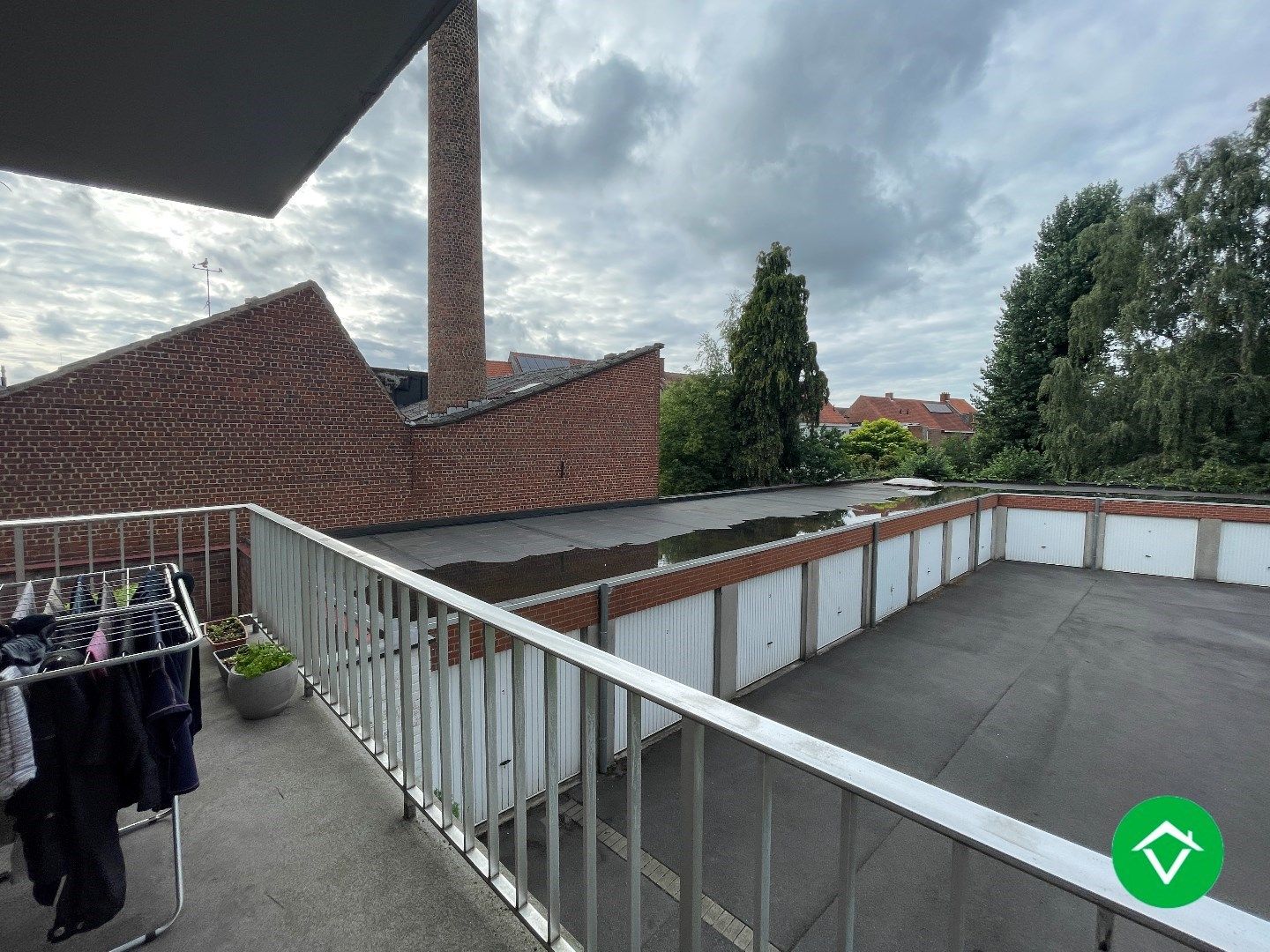 Centraal gelegen appartement met 2 slaapkamers en garage te Roeselare foto 15