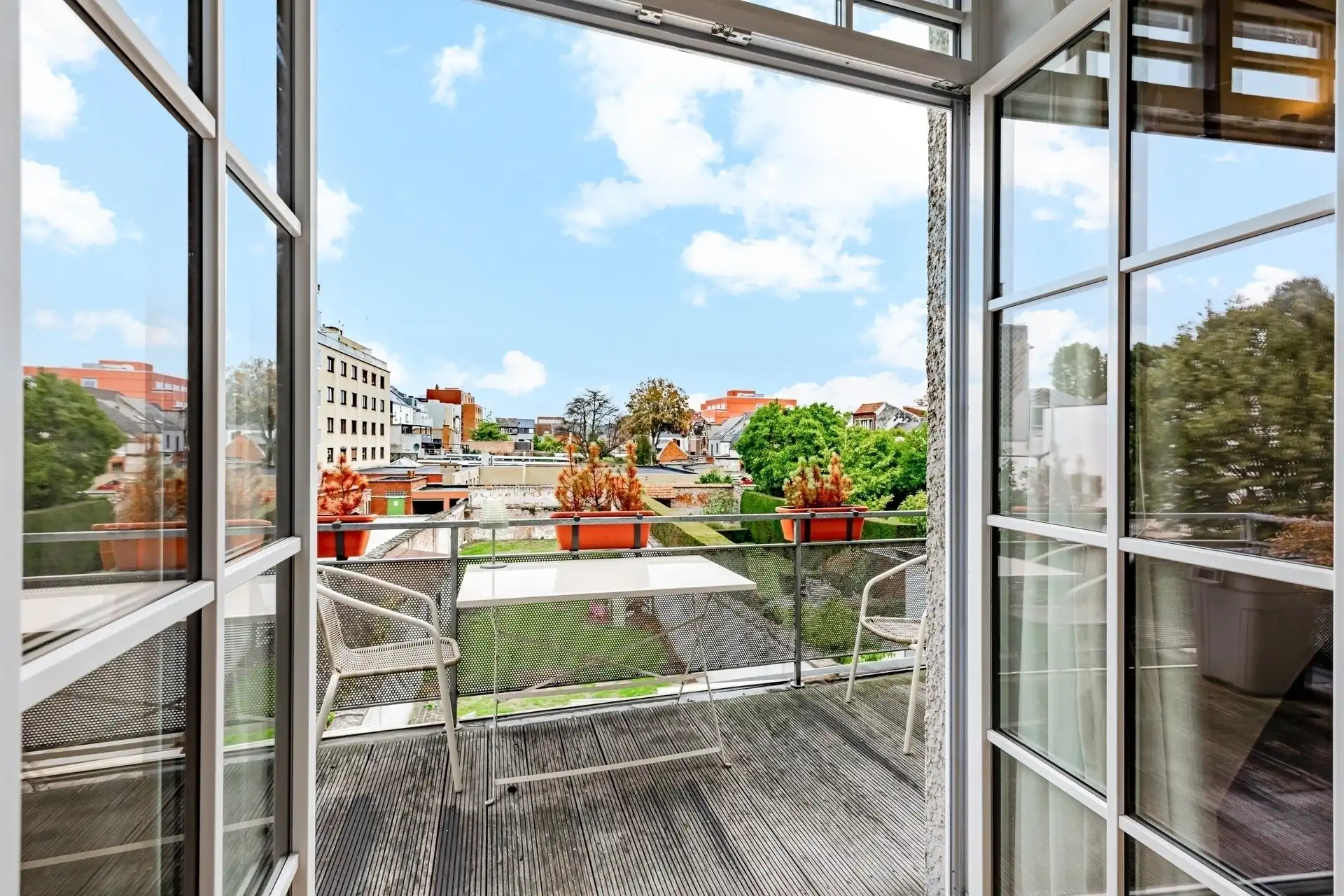 Karaktervol duplex appartement in centrum Wetteren foto 15