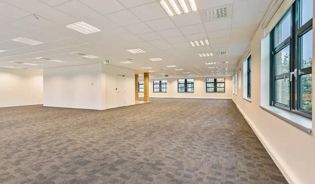 Kantoorgebouw te huur in E19 Business Park te Mechelen foto 11