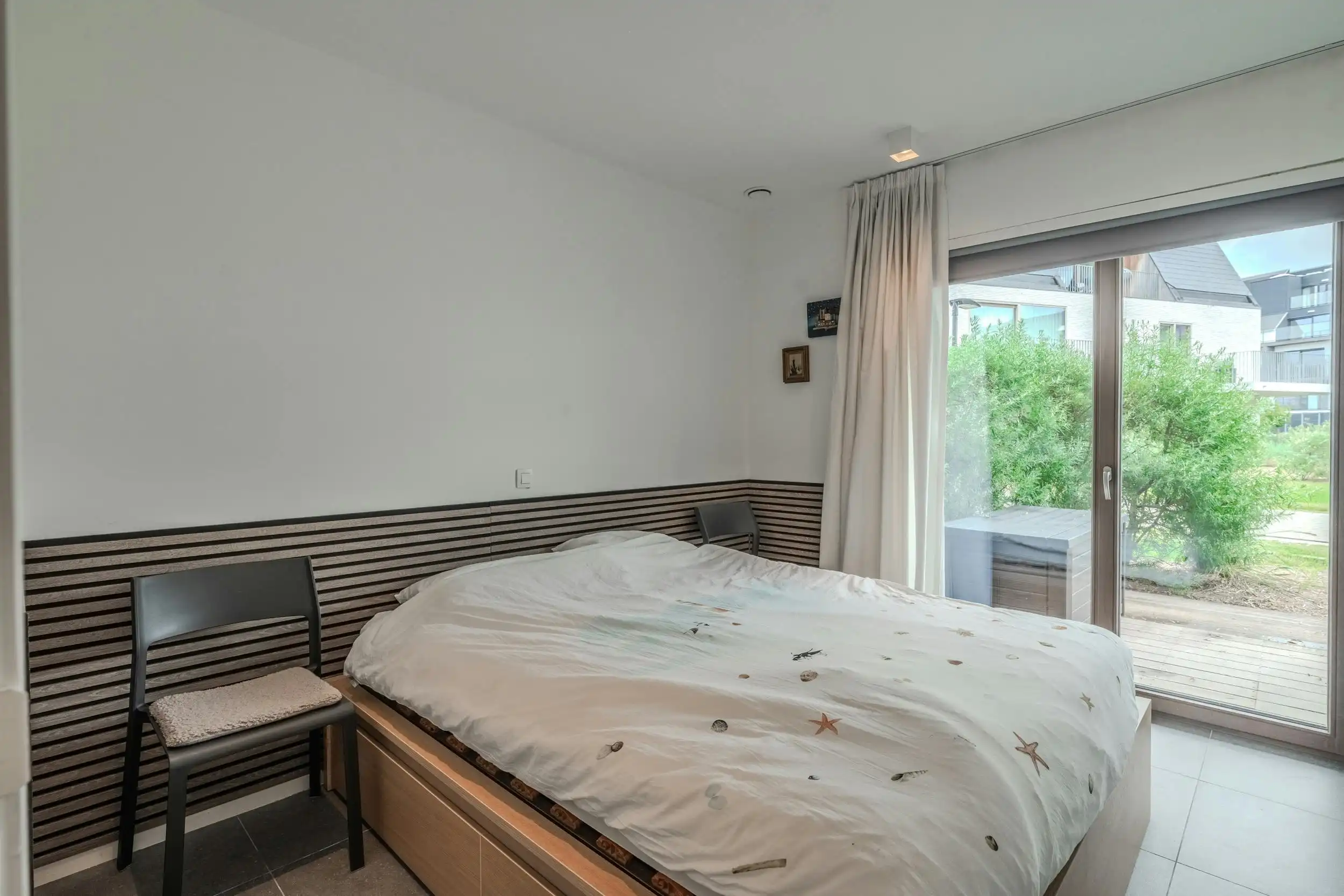 Prachtig gelijkvloers appartement met 1 slaapkamer en terras! foto 12