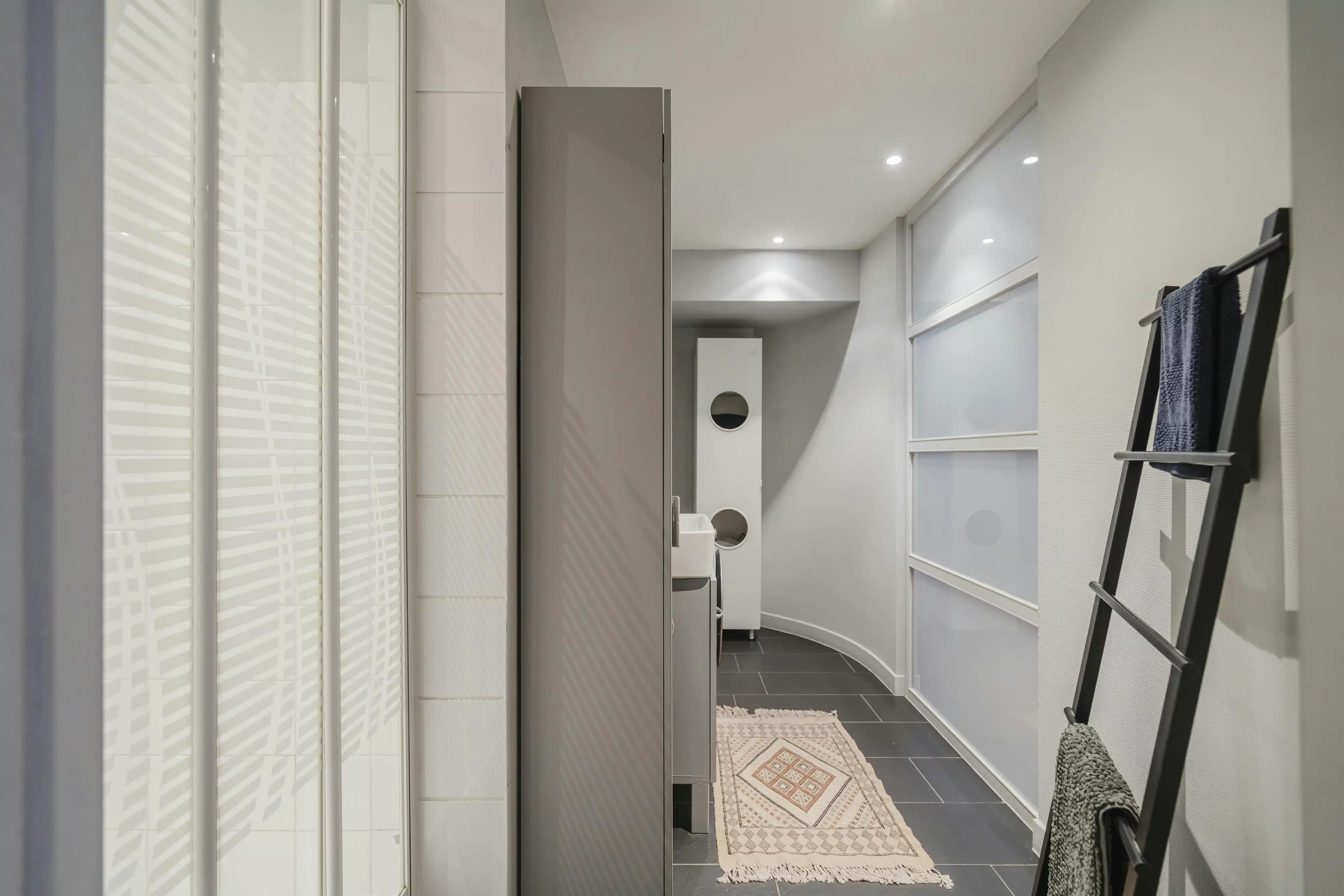 Eén-slaapkamerappartement te koop in hartje Kortrijk! foto 14