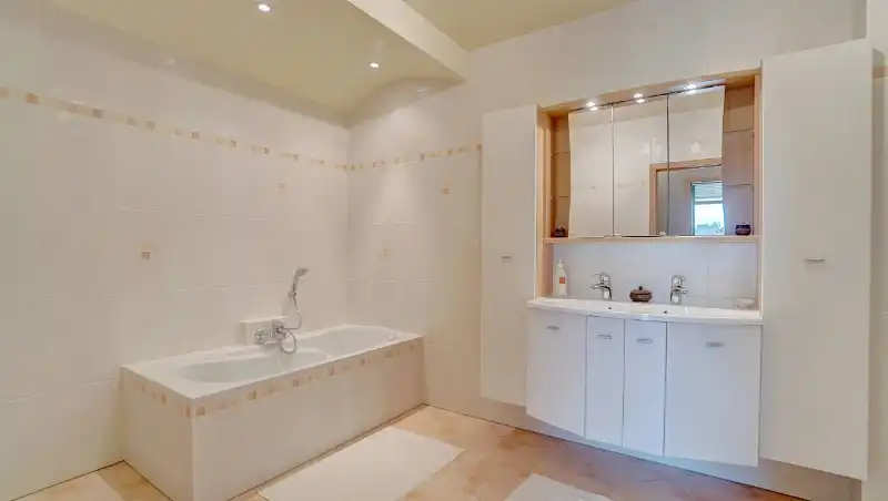 Hoeve van 300m² op 68 are met prachtig vergezicht foto 11