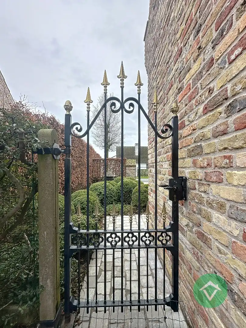 Exclusieve alleenstaande villa met zonnige tuin in een gegeerde woonomgeving te Koekelare foto 33