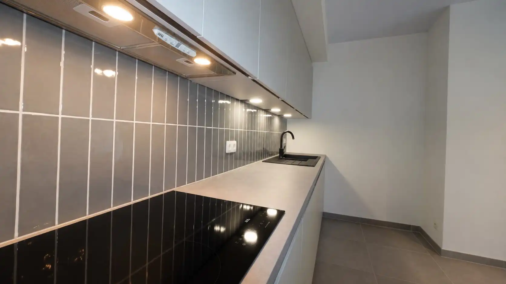 Modern en energiezuinig appartement met ruim terras in groene omgeving foto 8