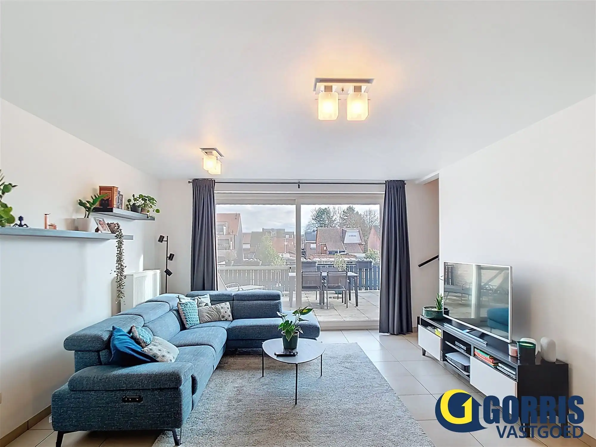 Verzorgd duplex-appartement met ruim terras foto 3