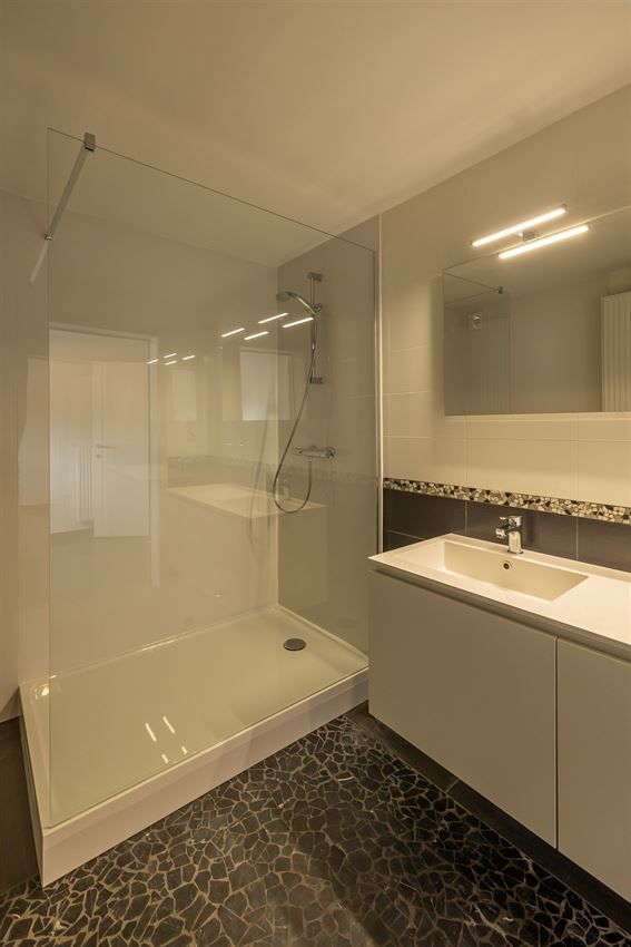 Royale gezinswoning, veel privacy, subliem terras foto 22