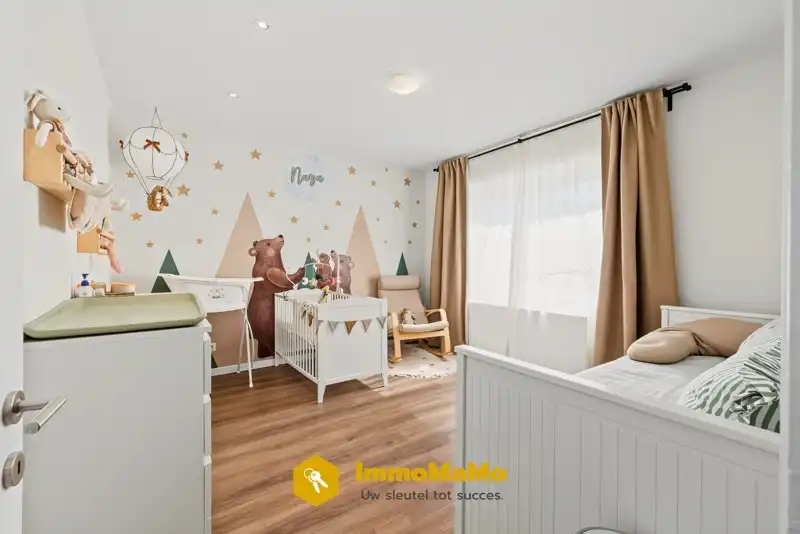 INSTAPKLARE GERENOVEERDE WONING  TE KOOP IN LOCHRISTI (WACHTEBEKE) foto 13