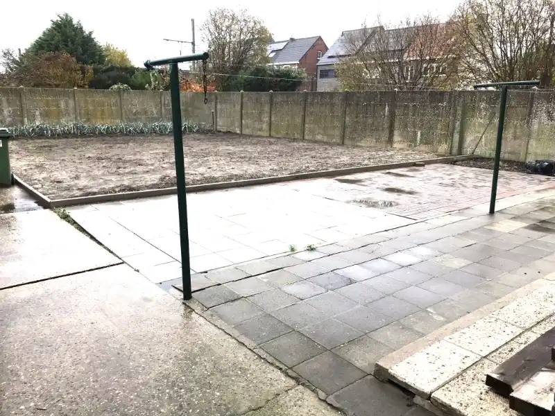Te Grembergen : Woonst met terras en tuin - EN bijgebouw met garage- ruime parking in doodlopende straat nabij de spoorweg foto 22