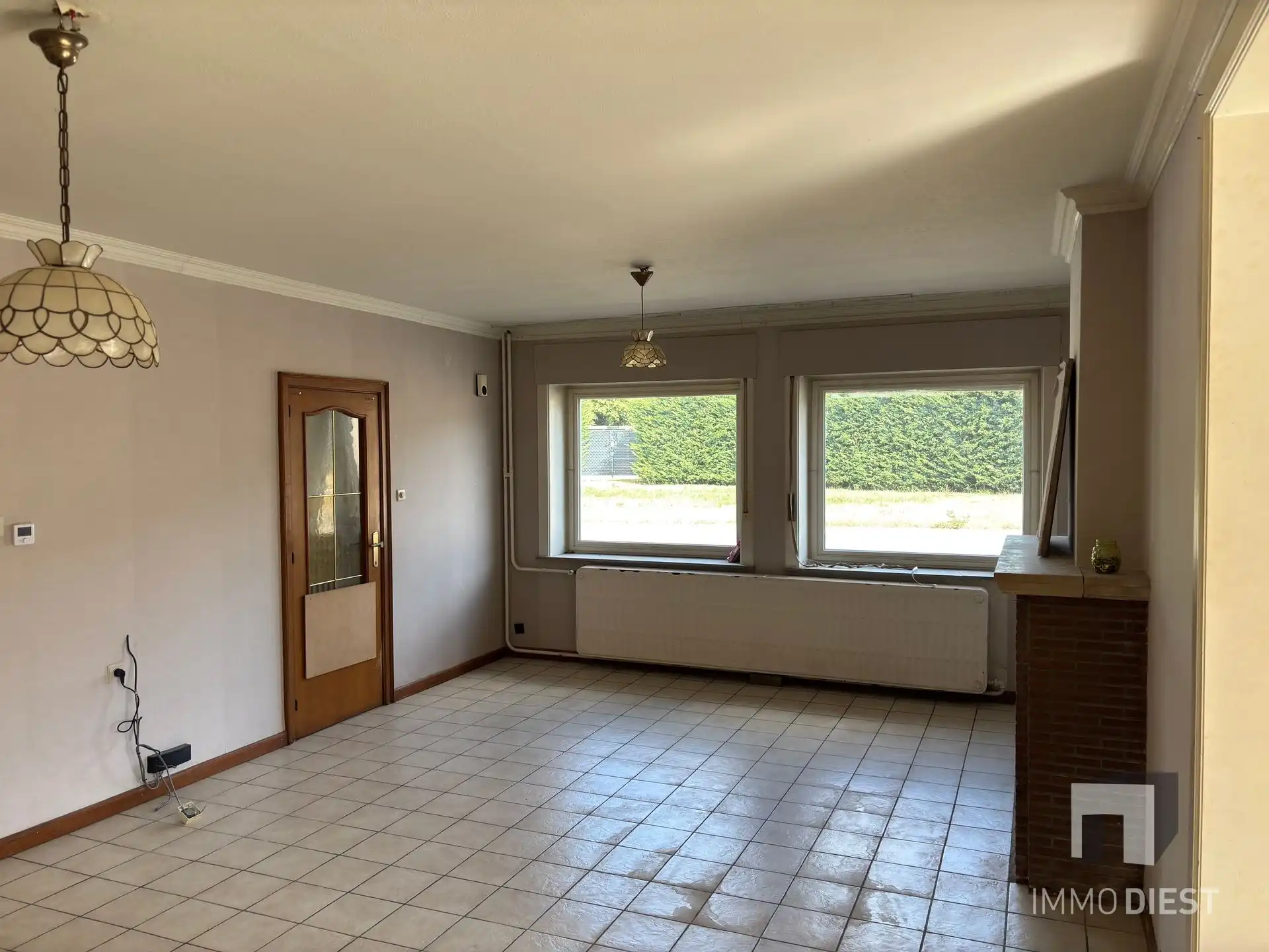 Ruime betaalbare woning met veranda en bijgebouw foto 9