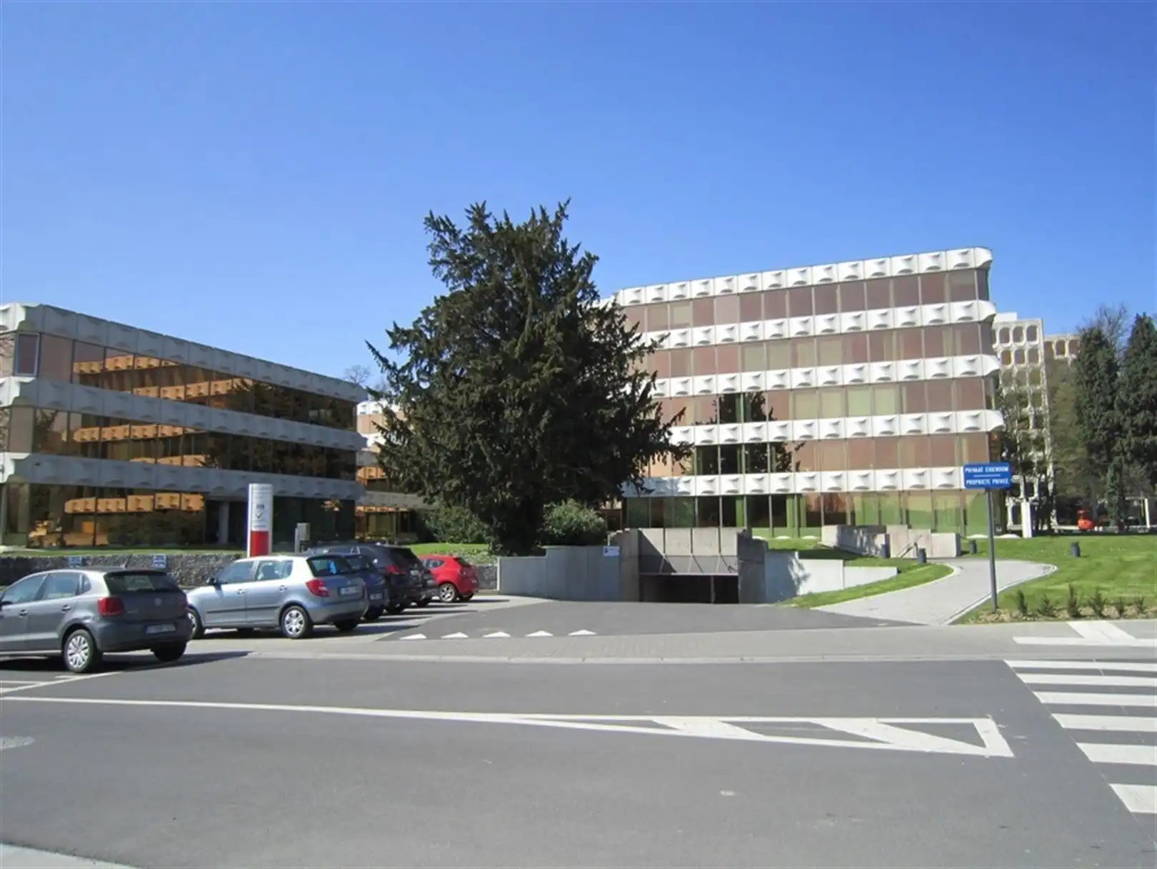 HULPE 187-189: 795m² foto 2