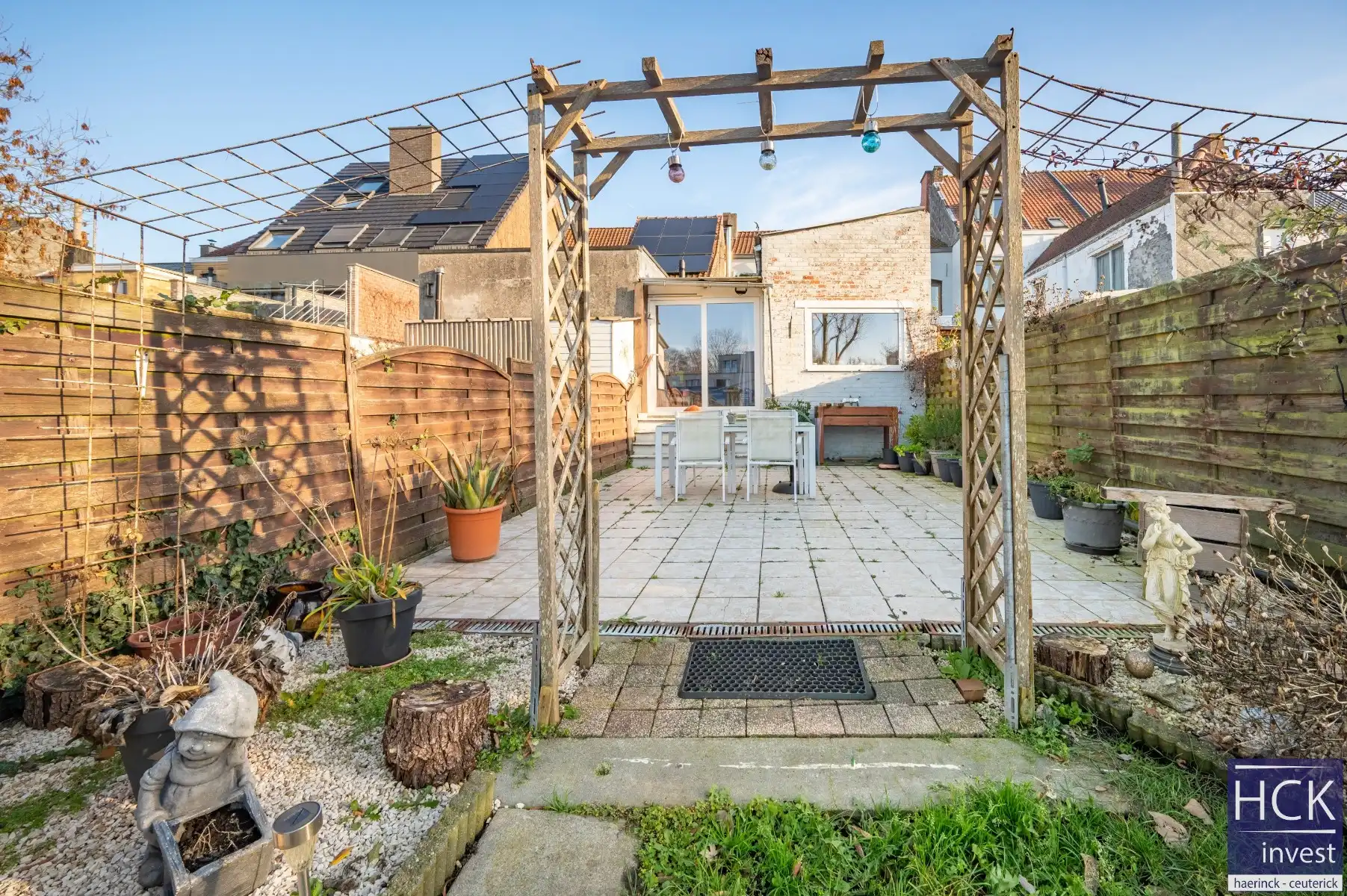 OUDENAARDE - Ruime gezinswoning op 355 m² mét uitweg achteraan! foto 16