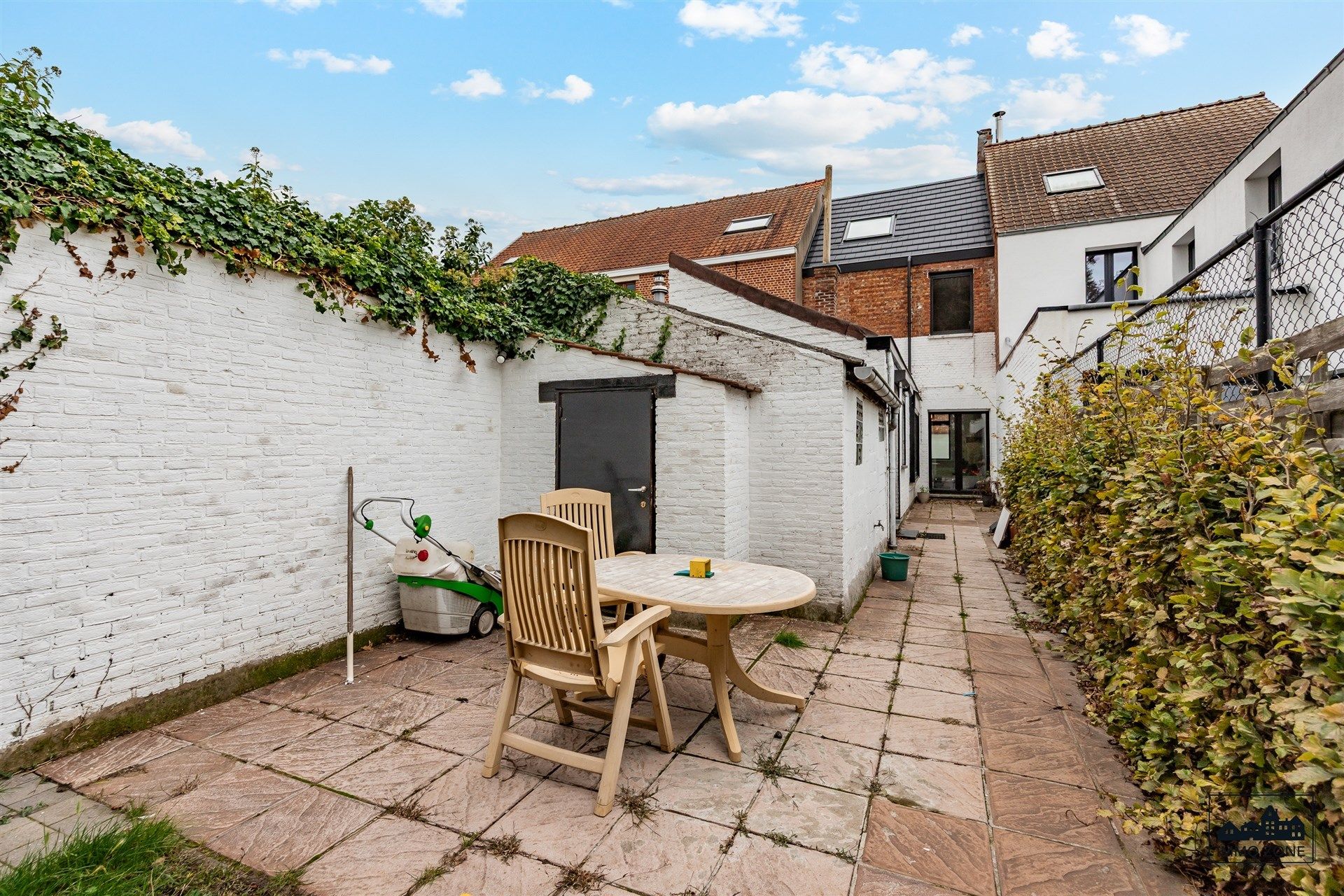 Charmante rijwoning met potentieel in hartje Hamme  foto 11
