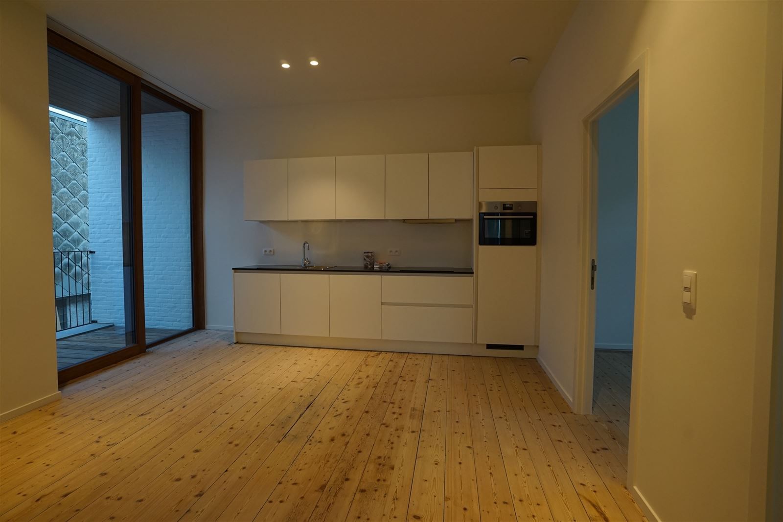 Instapklaar appartement te centrum Zottegem! foto 5