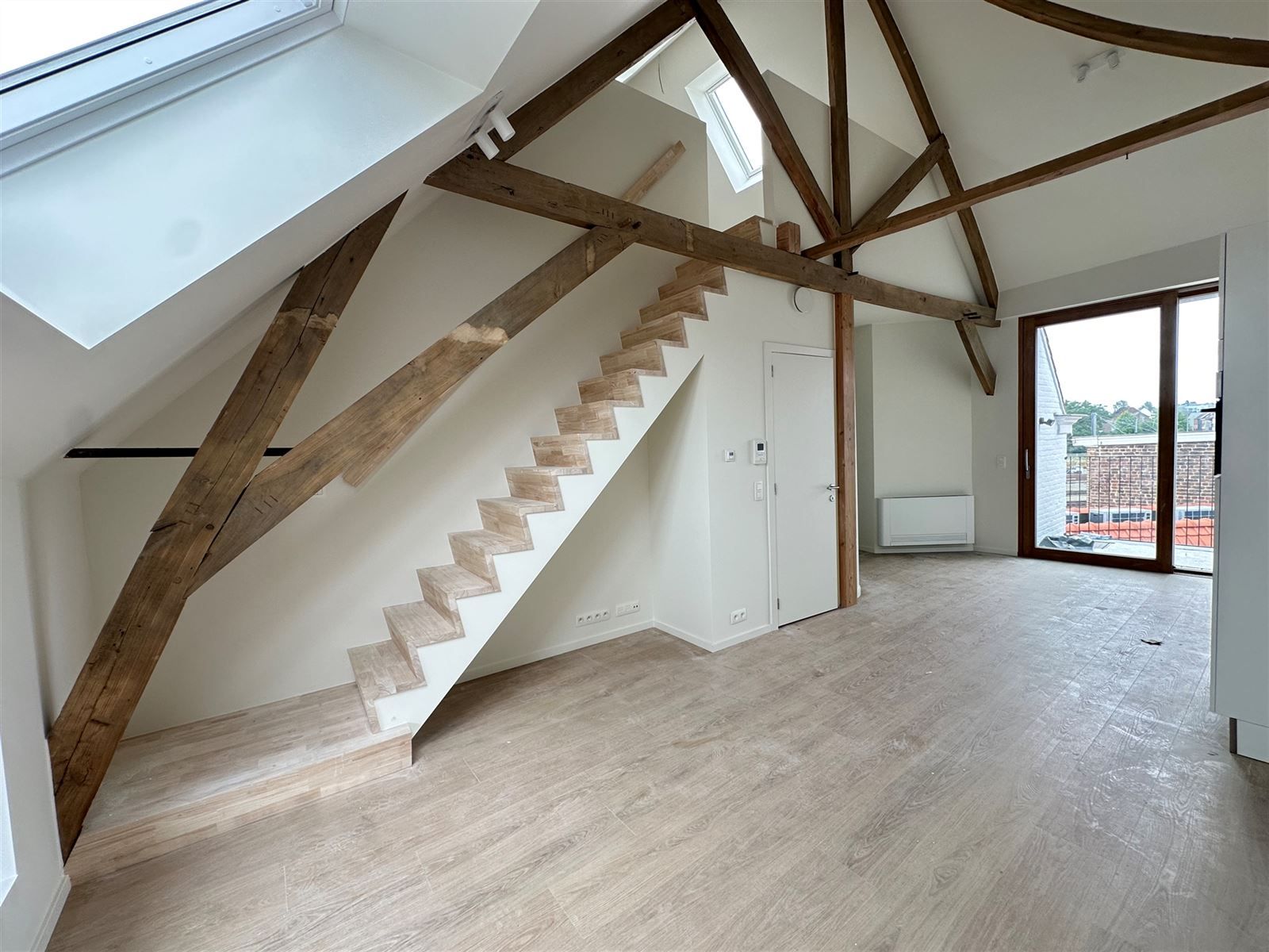 Instapklaar appartement te centrum Zottegem! foto 5