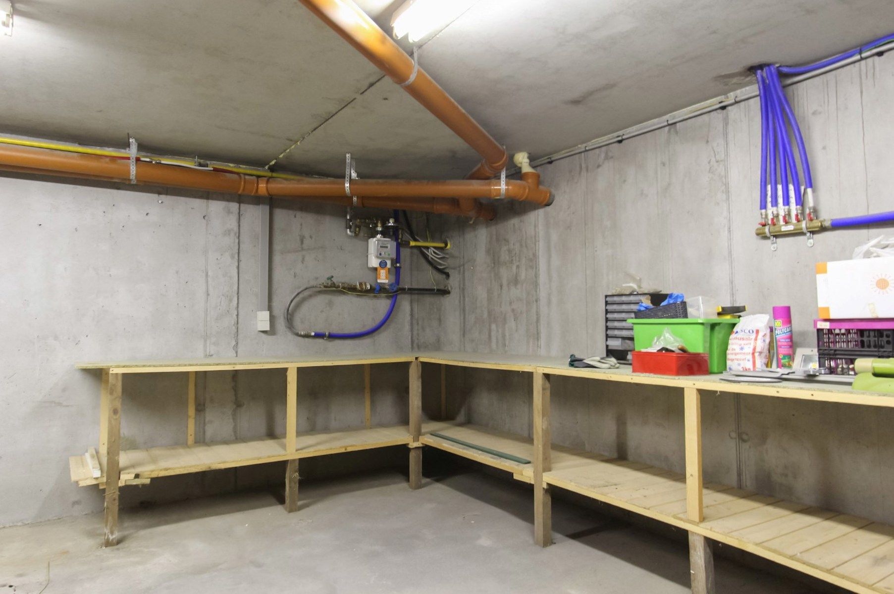Prachtige woning met 3 slaapkamers, tuin en garage foto 16
