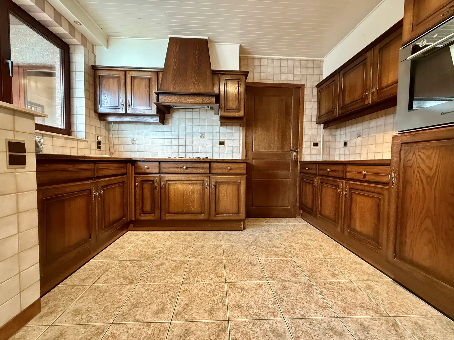 Vrijstaande woning met 4 slaapkamers op perceel van 6a72 foto 10