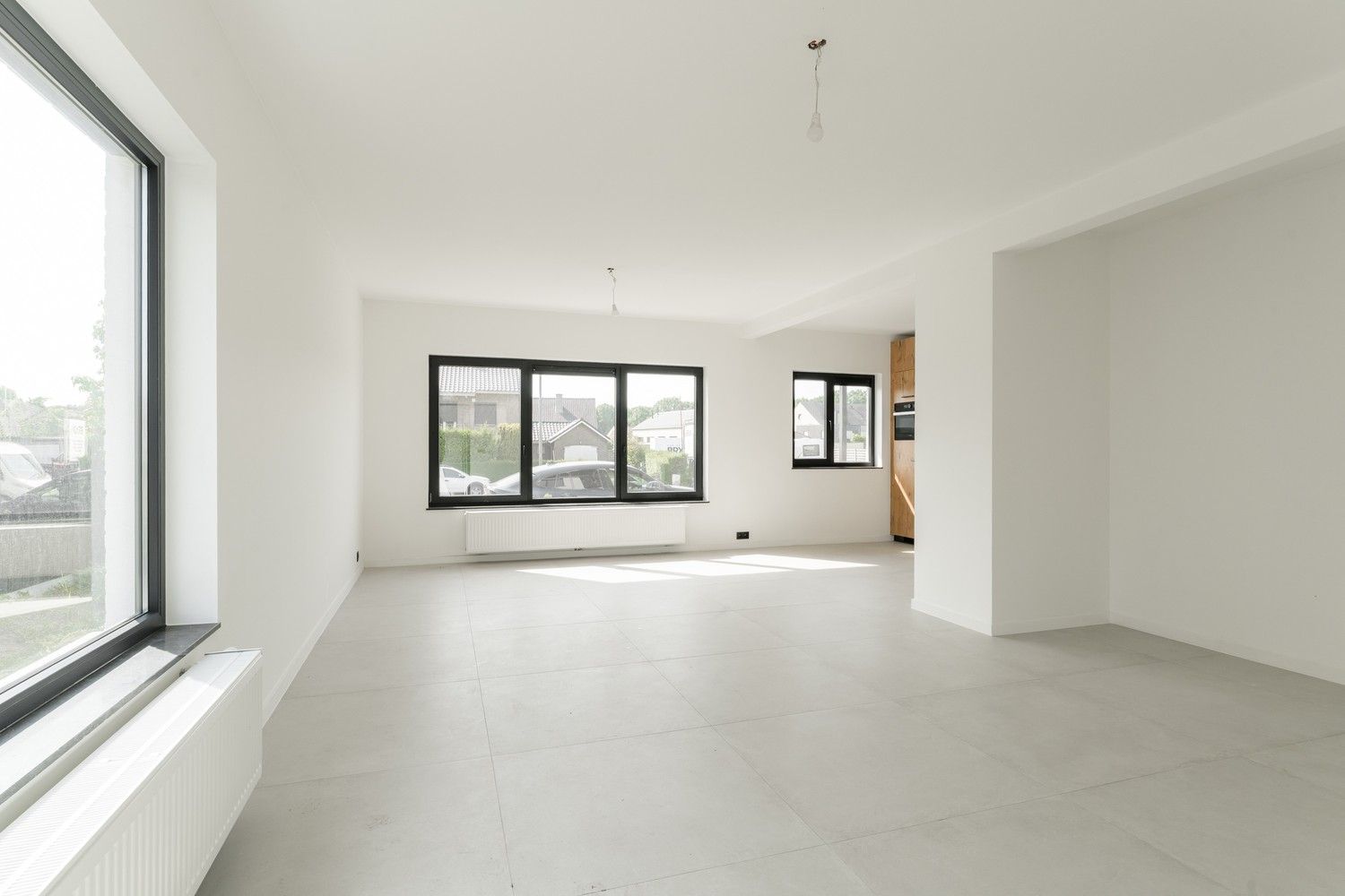 Prachtig 3 slaapkamer appartement met garagebox en privatieve berging foto 9
