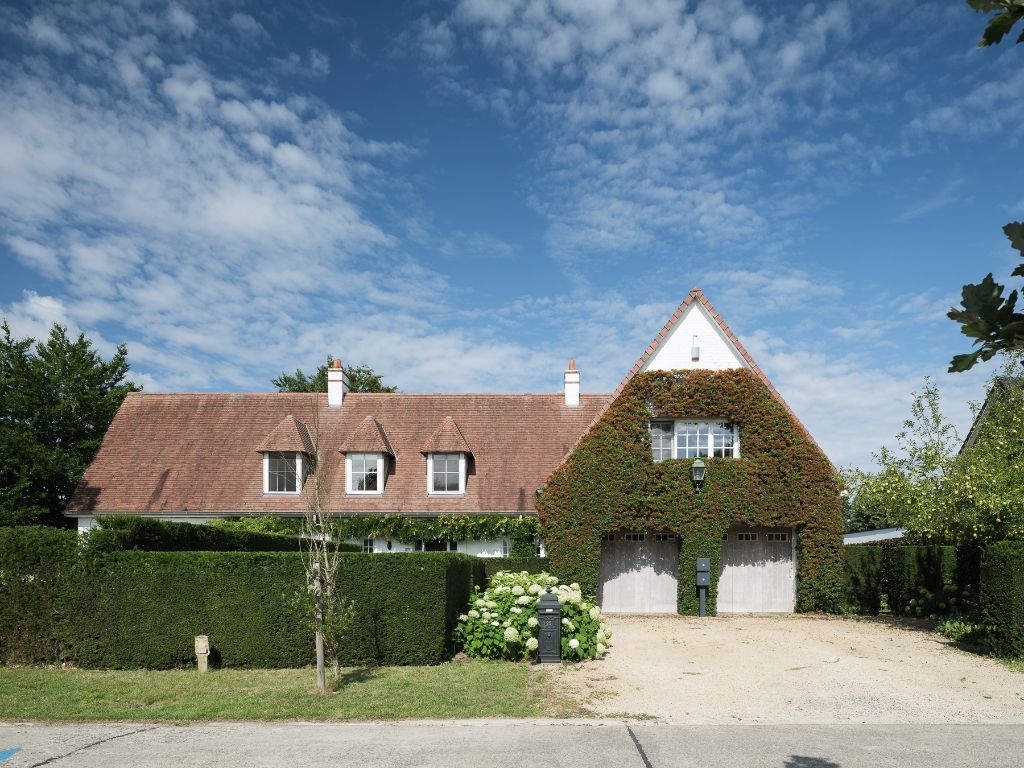 Bijzonder ruime en instapklare villa rustig gelegen in Astene foto 2